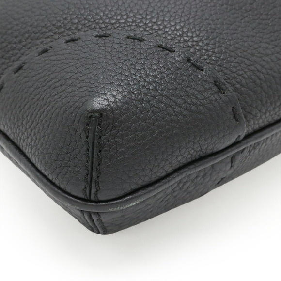 FENDI Black Leather Shoulder Bag - Picture 4 of 10